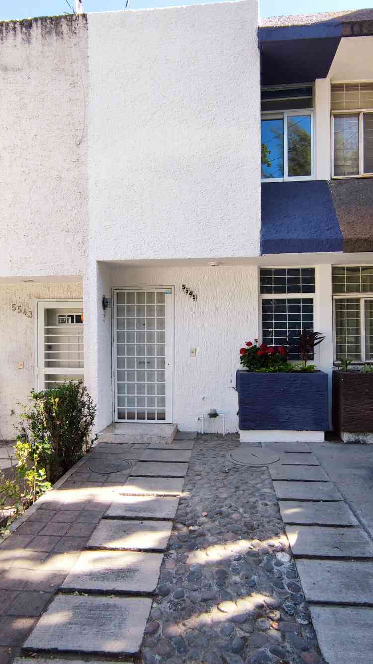 casa en renta calle robert schumann la estancia zapopan jalisco poENmTe